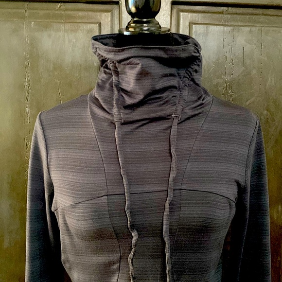 Mondetta Charcoal Gray jacket - Size SP - Picture 4 of 10